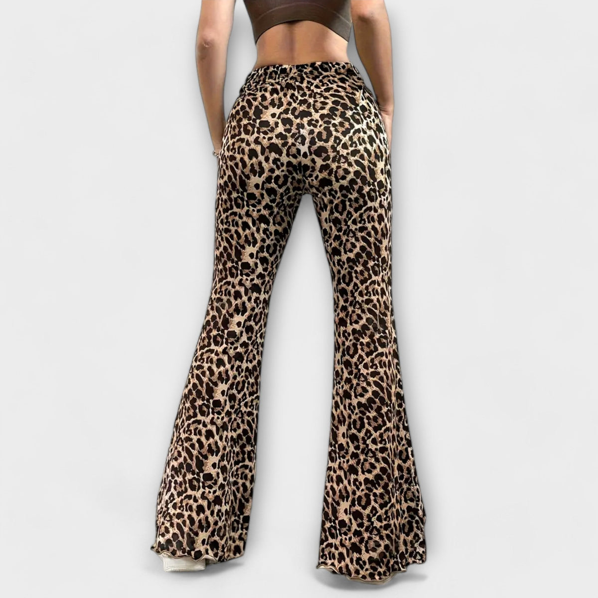 Pantalones bootcut con estampado de leopardo