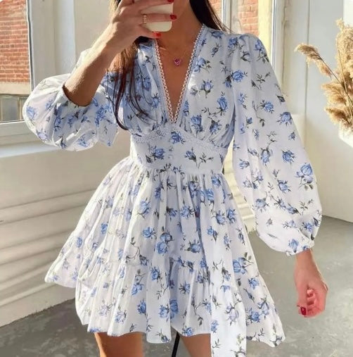 Vestido mini floral con escote en V para mujer, mangas largas y falda con volantes